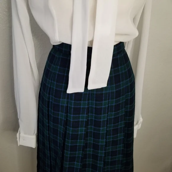 VINTAGE PENDLETON MIDI PLAID BLUE GREEN PLEATED SK
